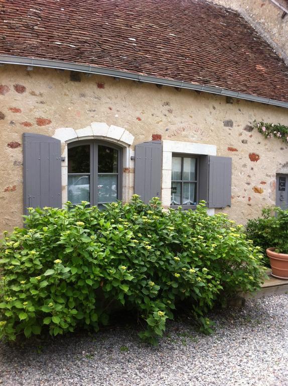 Hotel Domaine De La Crapaudine Rosnay  Exterior foto